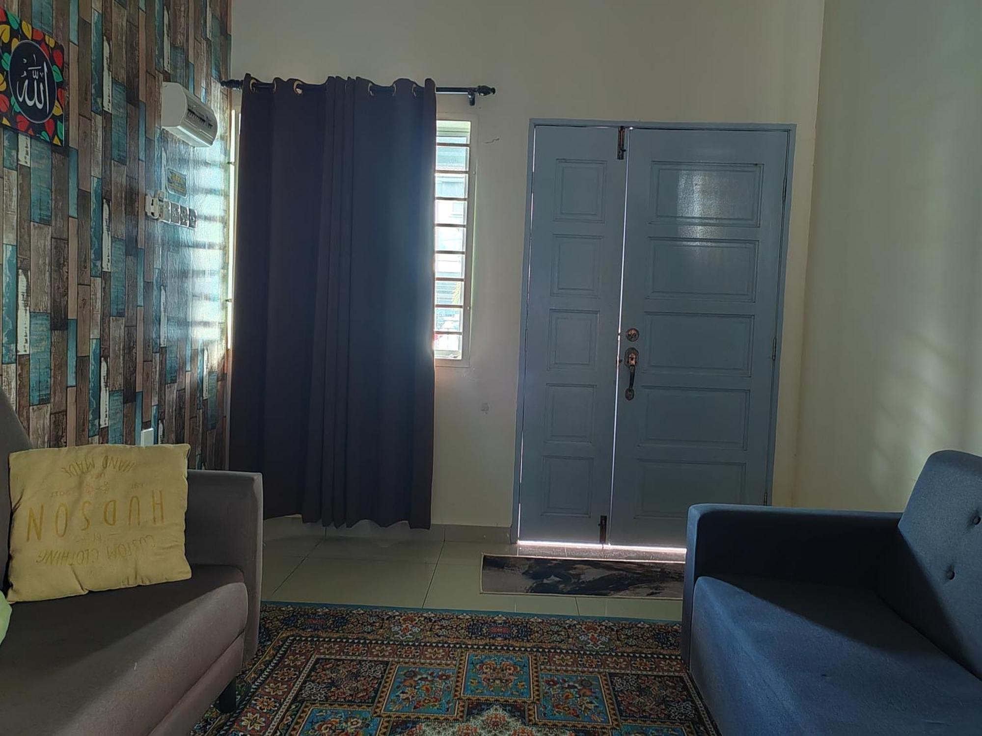 Teratak Delisha -musslim Holiday home Kampong Jemampar